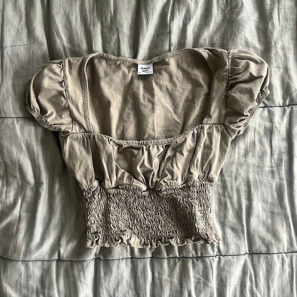 SUNDAY BEST ARITZIA SAGE GREEN CROP TOP